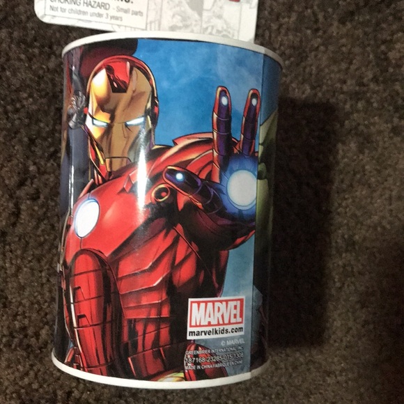 Avengers Set - Picture 6 of 7